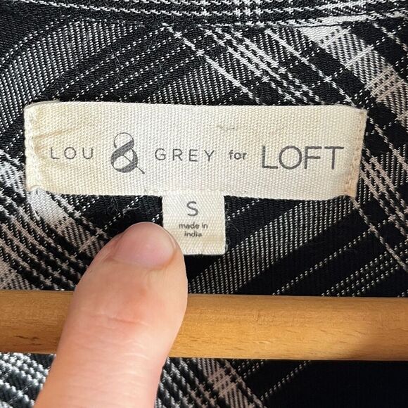 Lou & Grey Women's Plaid Shirtdress Size S Black & White Long Sleeve Button Up - Picture 8 of 9